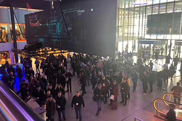 La première expérience du système de conférence sans papier amélioré | gonsin Ise2020 Actualités Partie 2