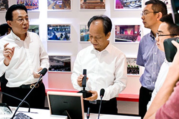 Guo Wenhai, secrétaire du comité du district de Shunde, a rendu visite à Gonsin