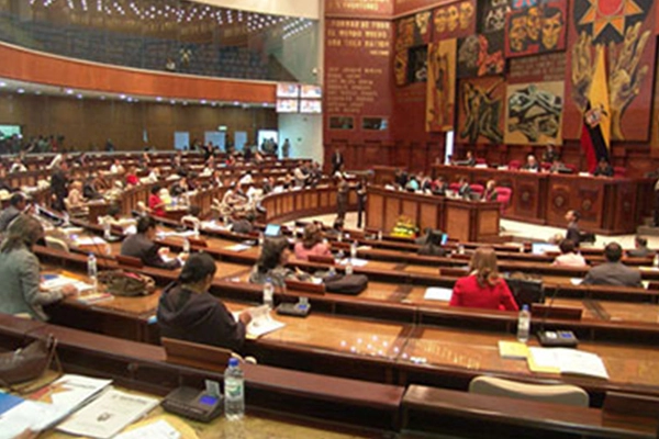 L'Assemblée nationale de l'Équateur installe le système de conférence Tl-vcb4200 Gonsin